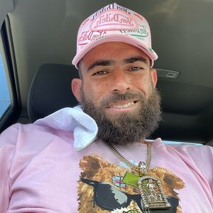 Meet your Posher, Brione